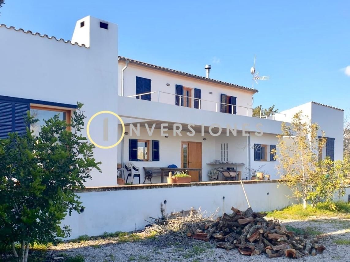 Vista exterior de Finca rústica en venda en Porreres amb Calefacció, Jardí privat i Terrassa