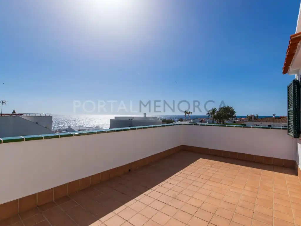 Terrassa de Casa o xalet en venda en Sant Lluís amb Terrassa i Piscina