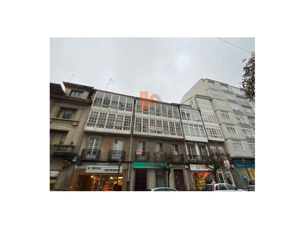 Exterior view of Building for sale in Santiago de Compostela 