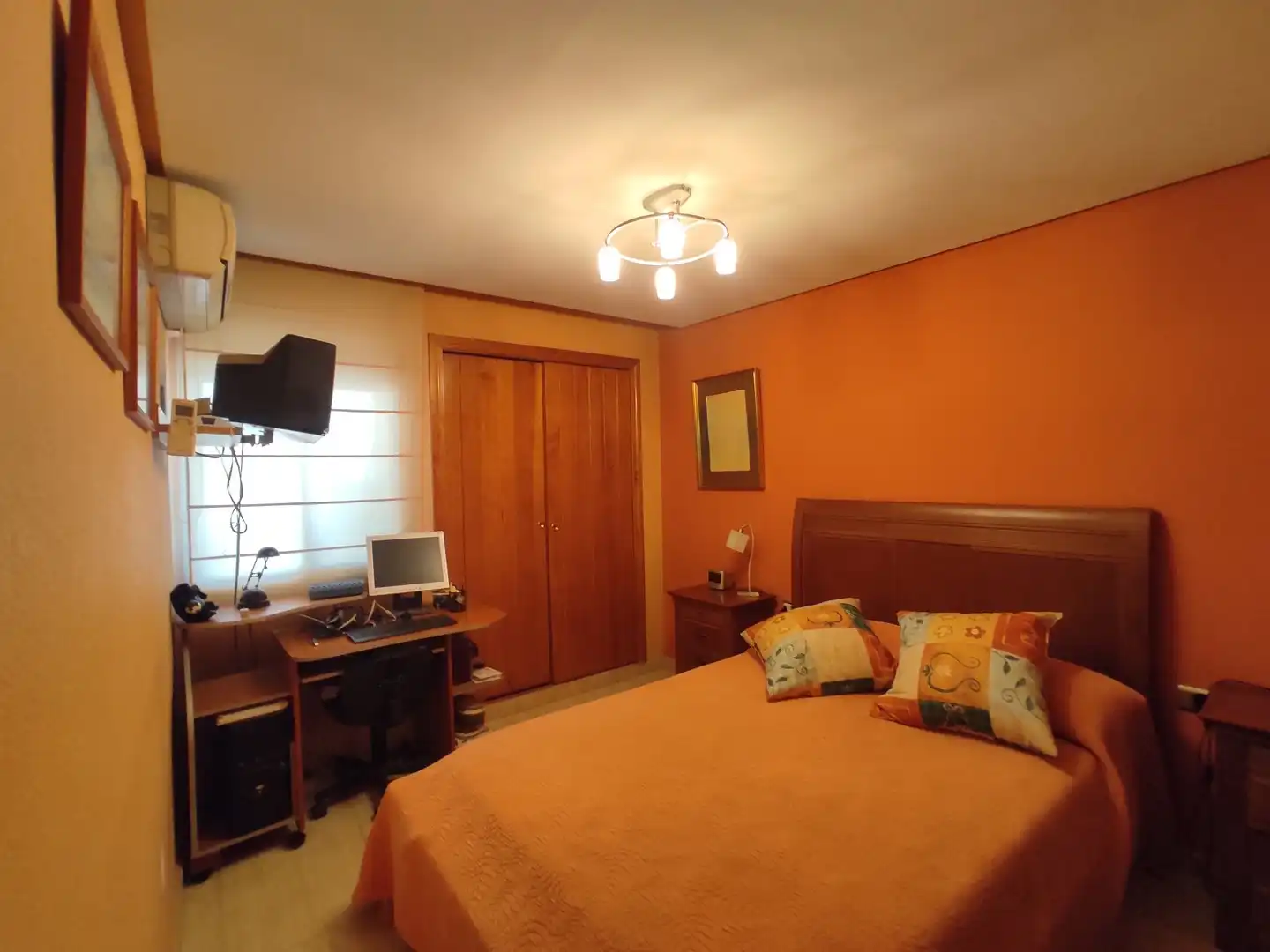 Habitación de Piso en venta en Valencia con Trastero