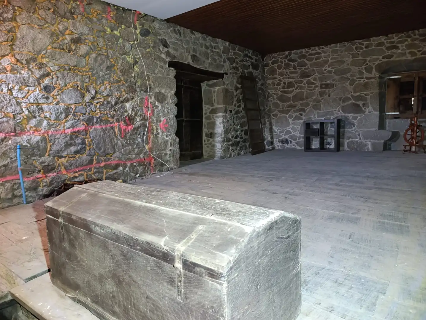 Casa rústica amb terrassa en venda a Pantón, imagen 8