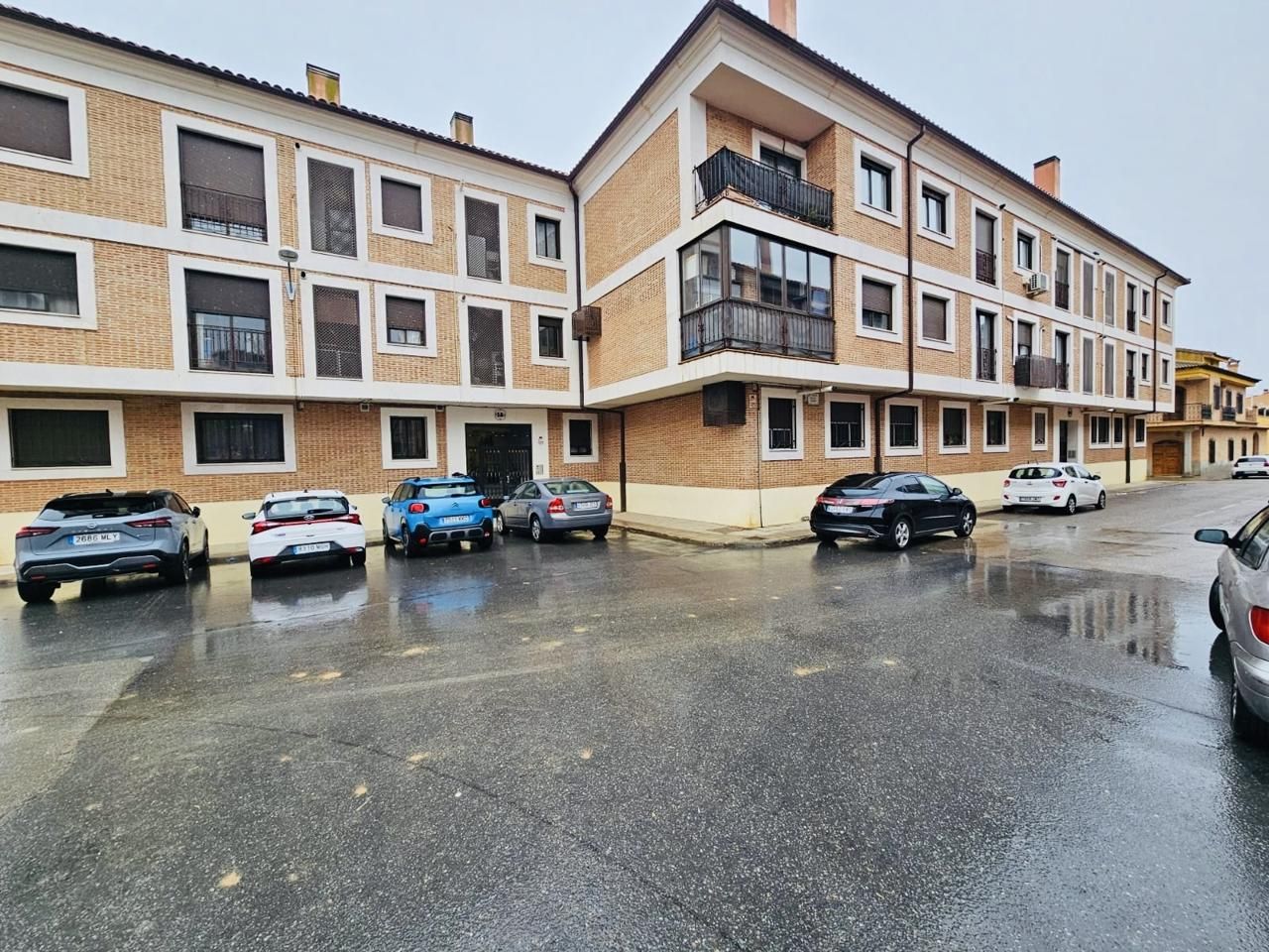 Vista exterior de Dúplex en venta en  Toledo Capital con Aire acondicionado y Calefacción