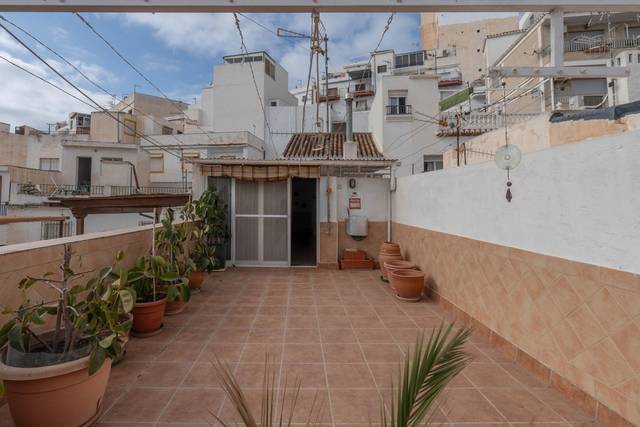 Casa-chalet en Venta en  NUESTRA SRA DEL ROSARIO en Centro