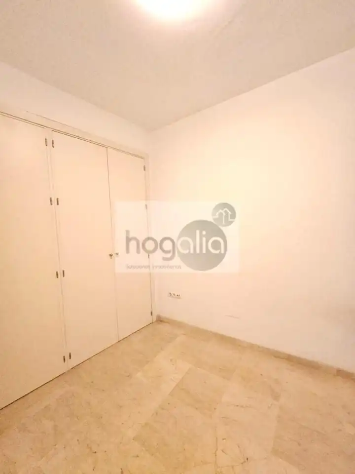 Habitación de Dúplex de alquiler en Sevilla con Aire acondicionado