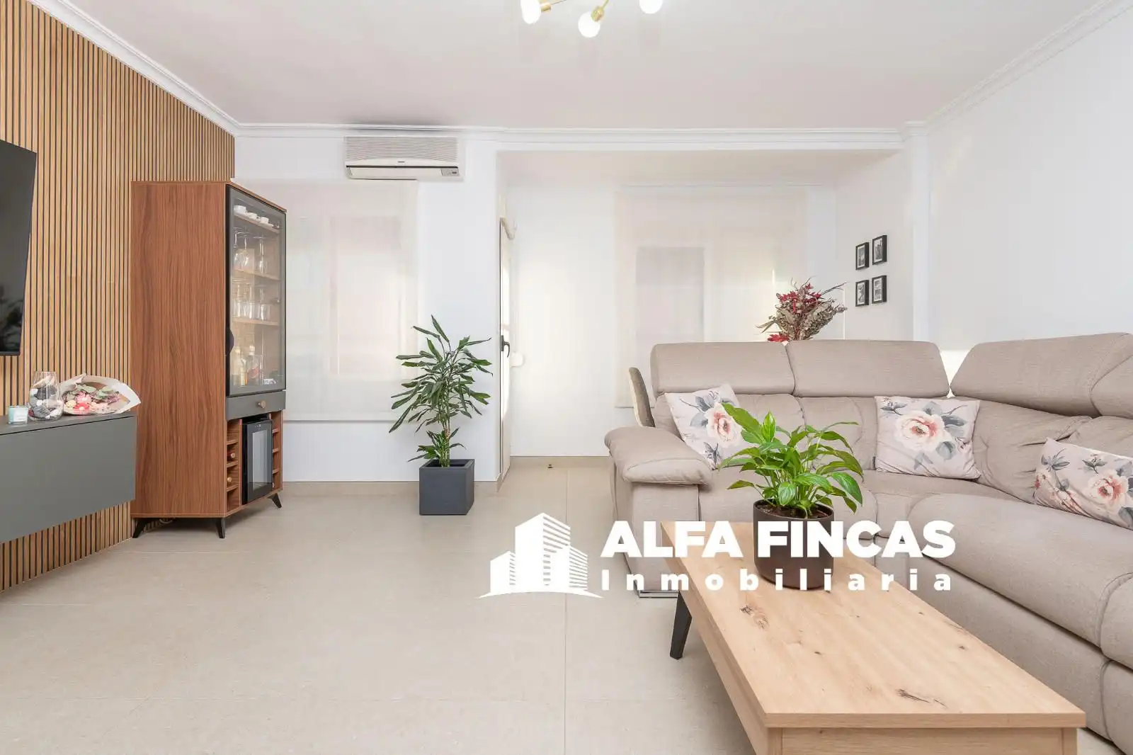 Exterior view of Flat for sale in San Clemente  with Air Conditioner, Heating and Terrace