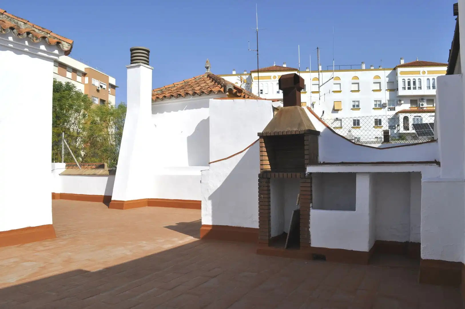 Exterior view of Detached homes for sale in Jerez de la Frontera  with Air Conditioner, Terrace and Storage room