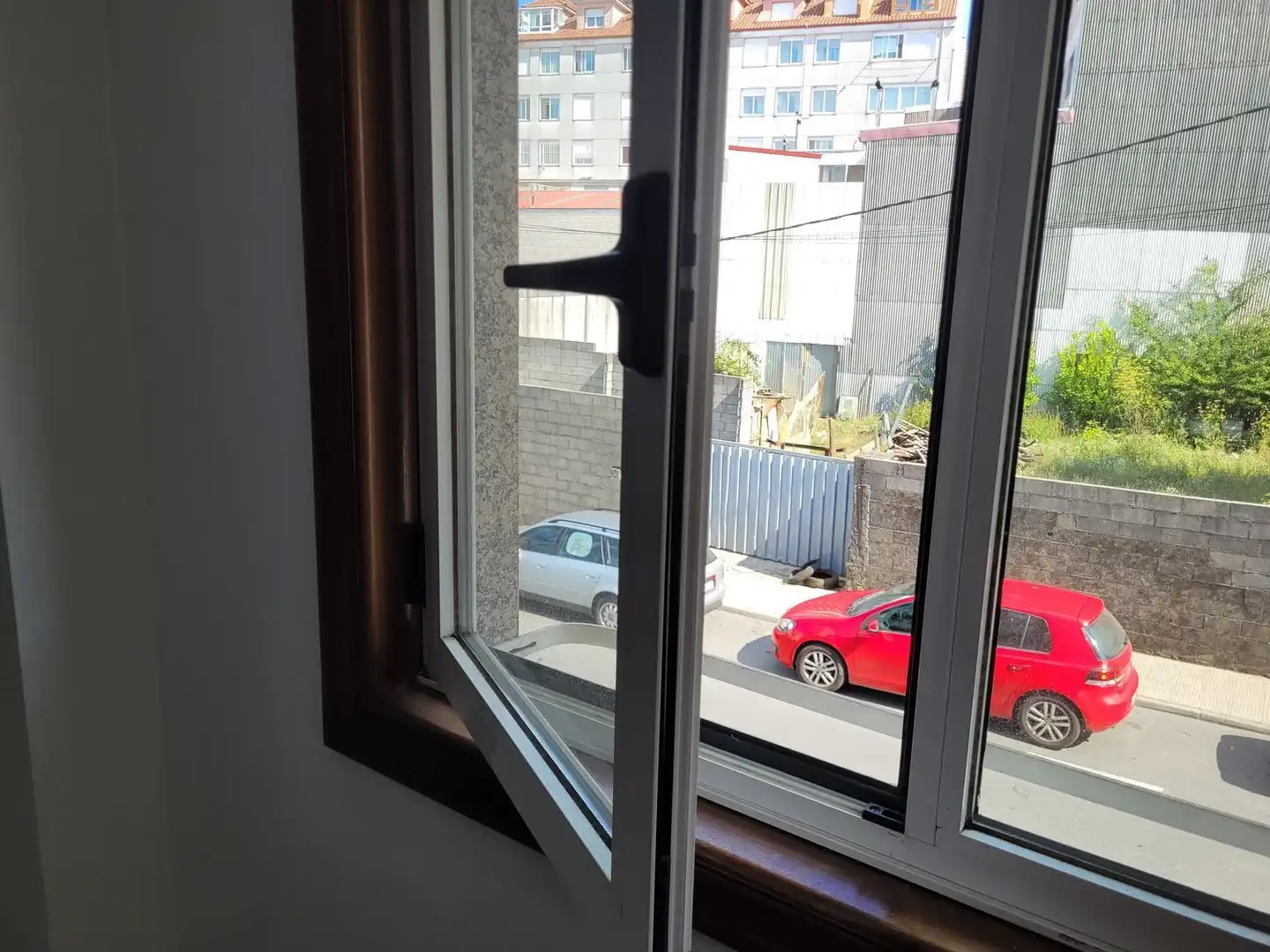 Vista exterior de Oficina en venta en Santa Comba