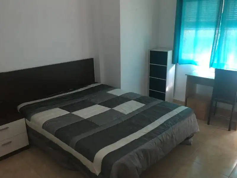 Schlafzimmer von Wohnung zur Miete in Almería mit Klimaanlage und Möbliert