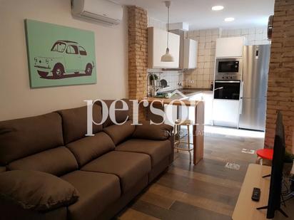 Flat for sale in  Valencia Capital  with Air Conditioner