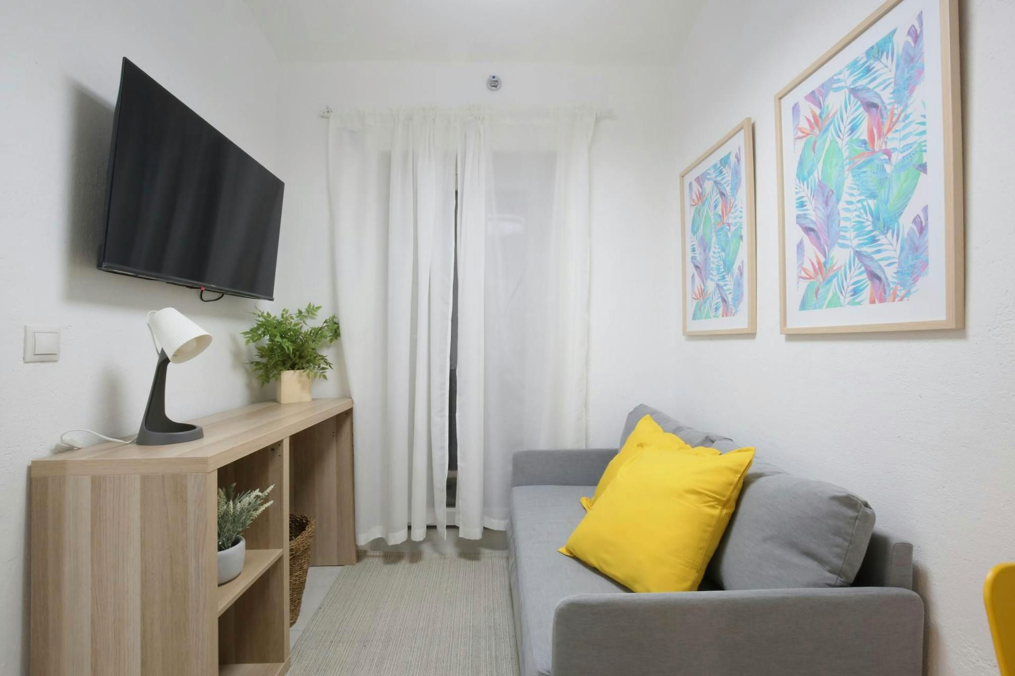 Bedroom of Flat to rent in  Madrid Capital  with Furnished, Washing machine and TV