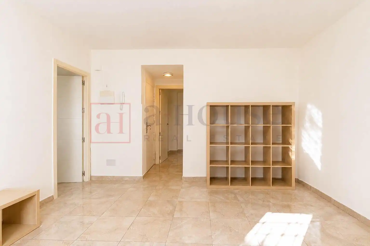 Planta baja en venta en Madrid con Calefacción y Terraza