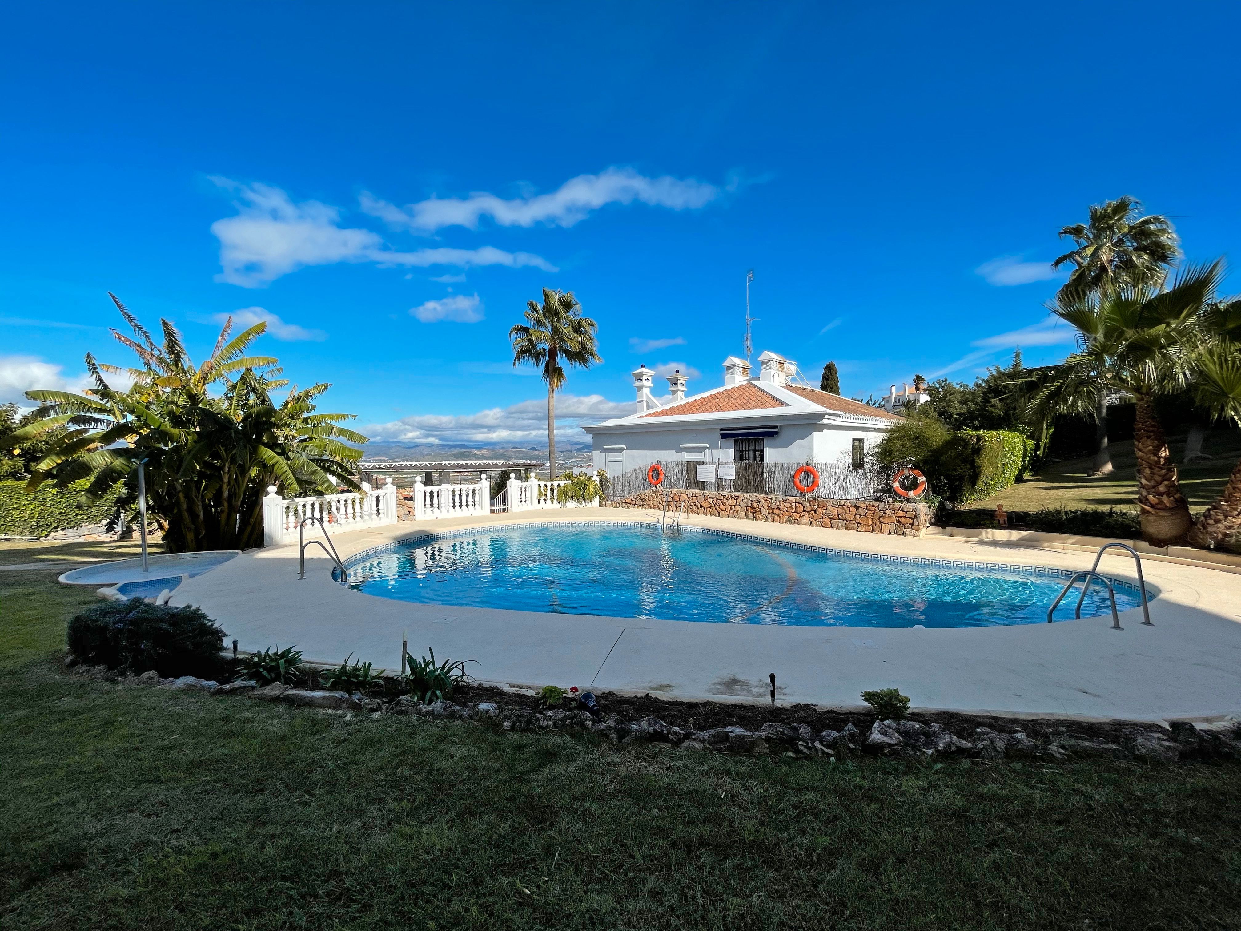 Casa adosada en venda a Calle Pedro de Mena, Manantiales - Lagar - Cortijo
