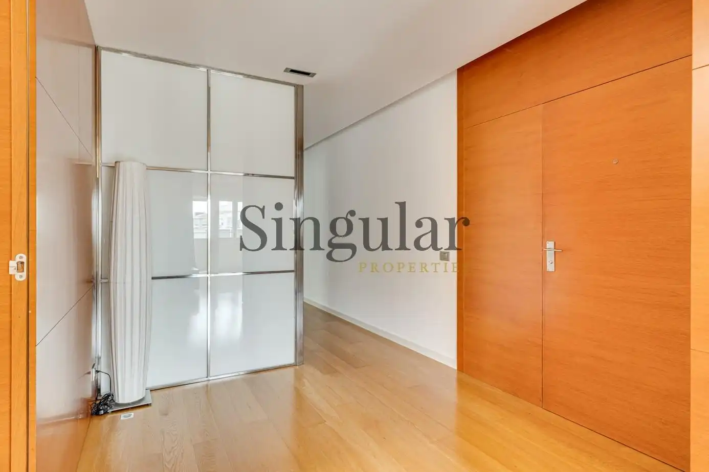 Habitación de Ático en venta en Barcelona con Calefacción, Parquet y Terraza