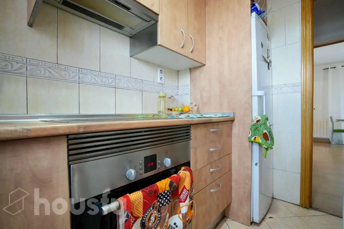 Cocina de Piso en venta en Madrid con Calefacción, Terraza y Balcón