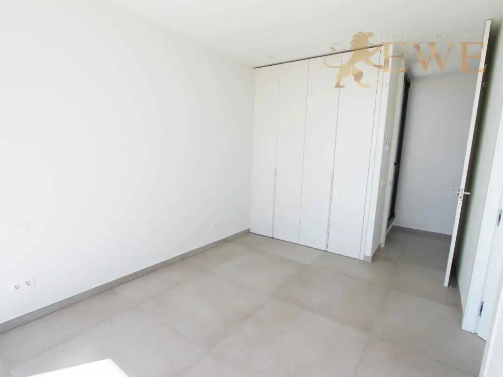 Dormitori de Casa o xalet en venda en La Fustera  