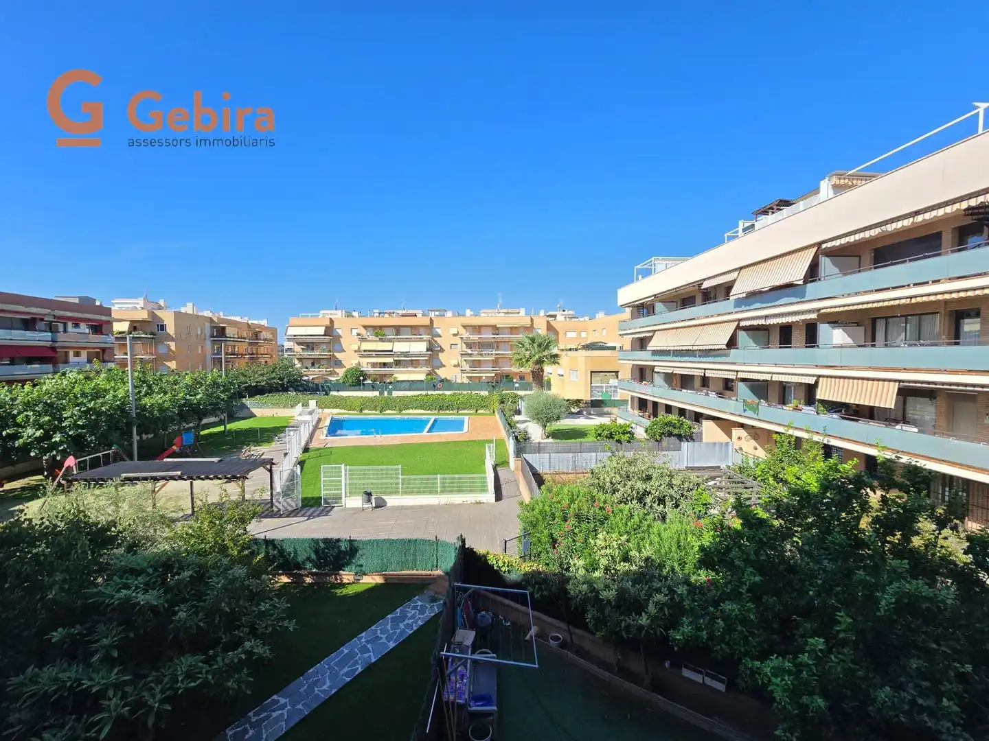 Piso con ascensor en venta en Prat de Cunit