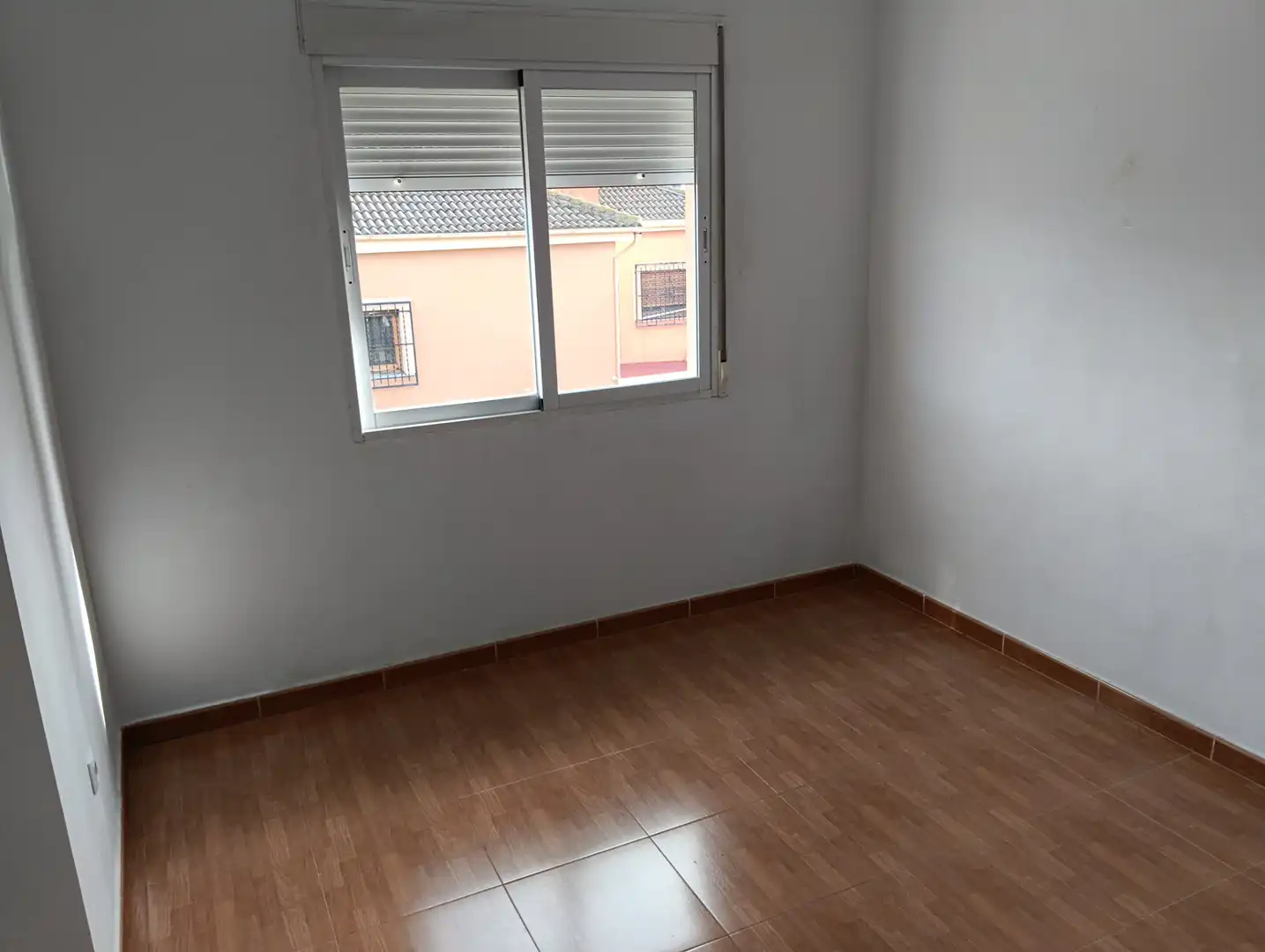 Schlafzimmer von Einfamilien-Reihenhaus zur Miete in Vegas del Genil mit Klimaanlage, Privatgarten und Terrasse