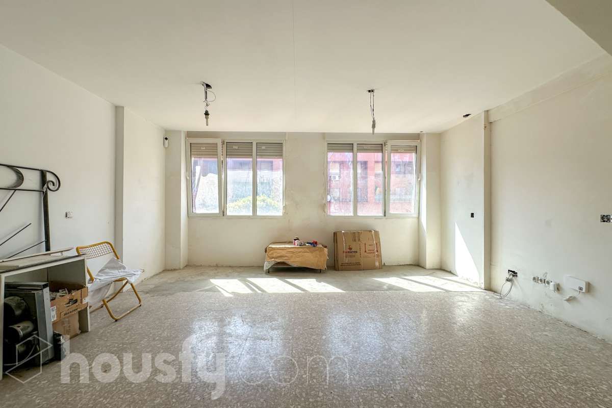 Living room of Duplex for sale in  Madrid Capital  with Air Conditioner, Heating and Balcony