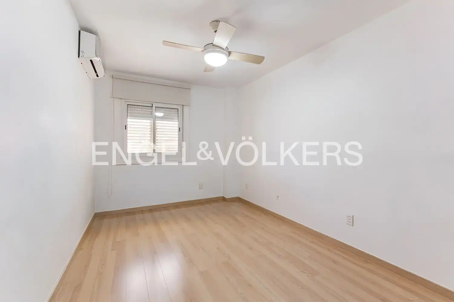 Bedroom of Flat for sale in El Puig de Santa Maria  with Heating and Balcony