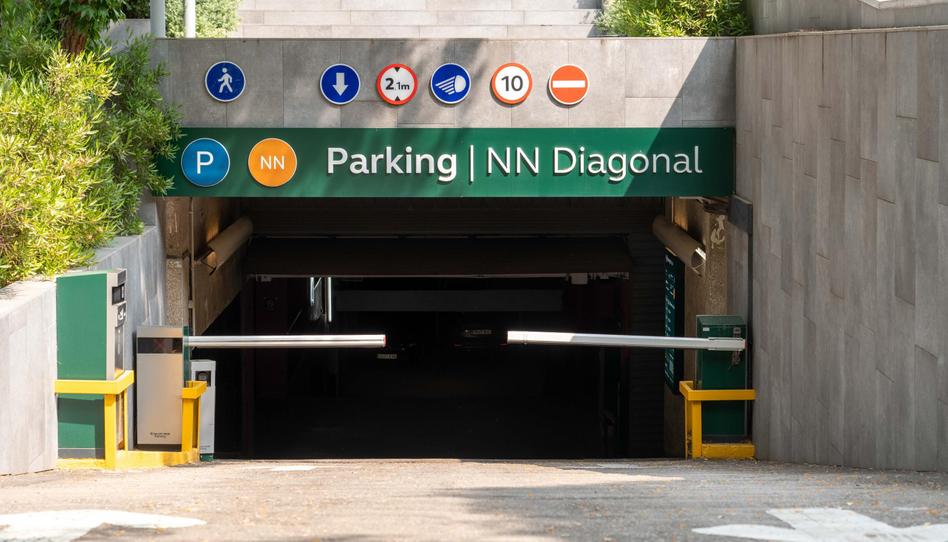 Photo 1 of Garage to rent in  Avenida Diagonal, 593, Barri de les Corts, Barcelona