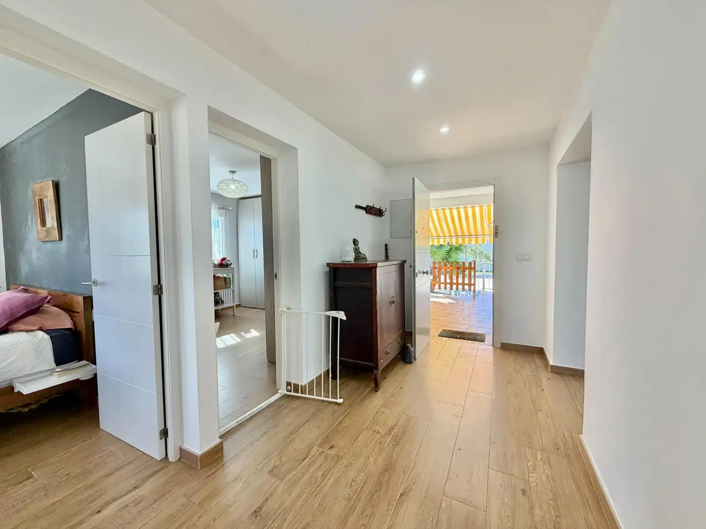 Casa o chalet en venta en Elche / Elx con Aire acondicionado, Jardín privado y Terraza