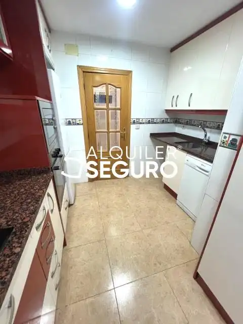 Kitchen of Flat for rent in Getafe  with Air Conditioner, Heating and Terrace