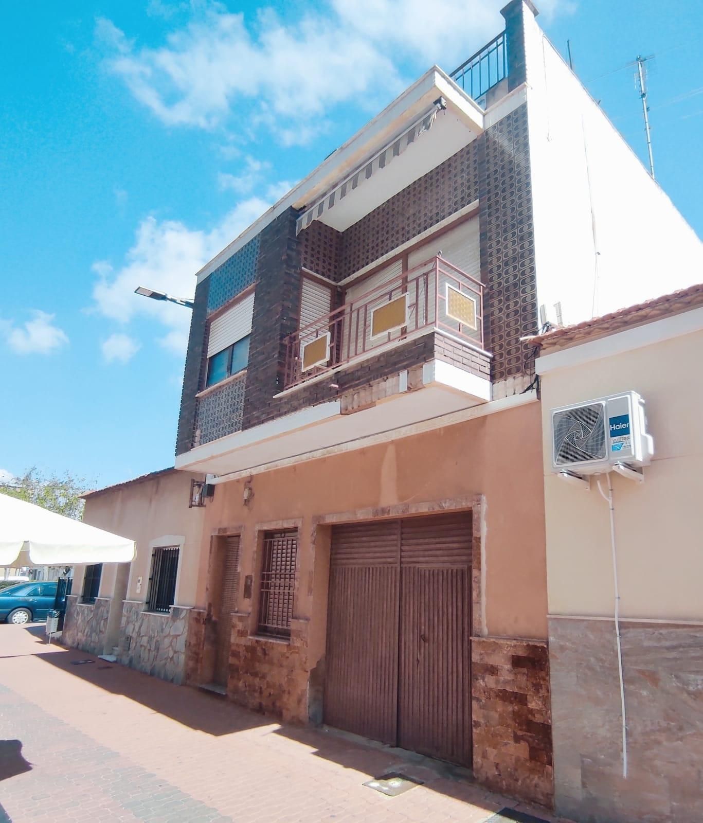 Vista exterior de Finca rústica en venta en Dolores con Terraza y Balcón