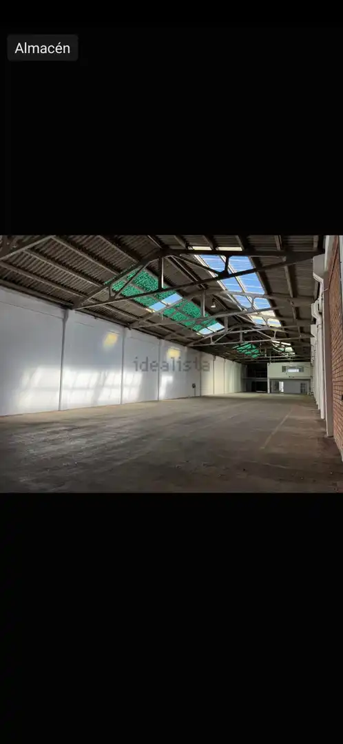Nau industrial de lloguer en Tarragona