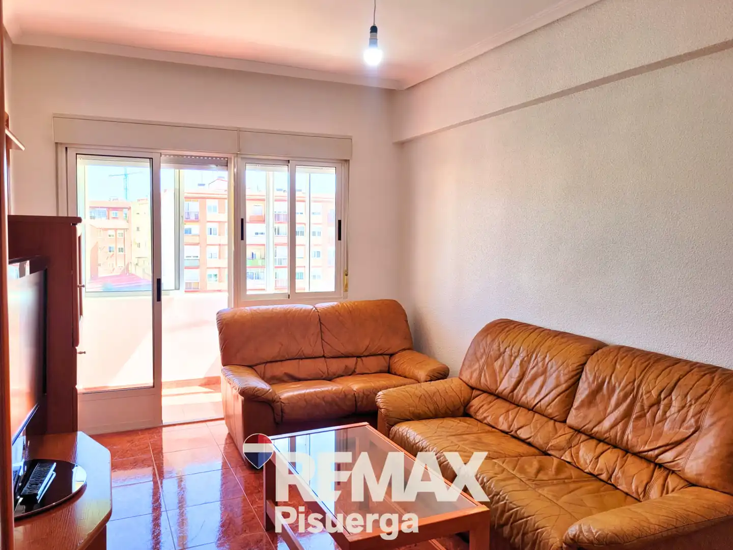 Vista exterior de Piso en venta en Valladolid con Calefacción y Balcón