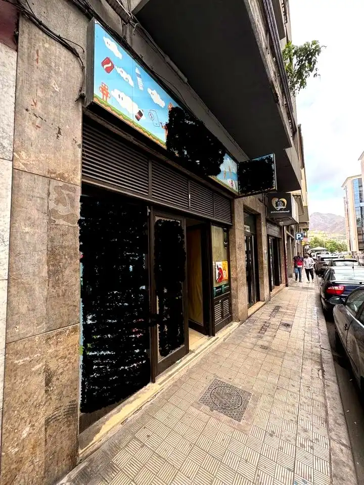 Business premises for sale in La Marina