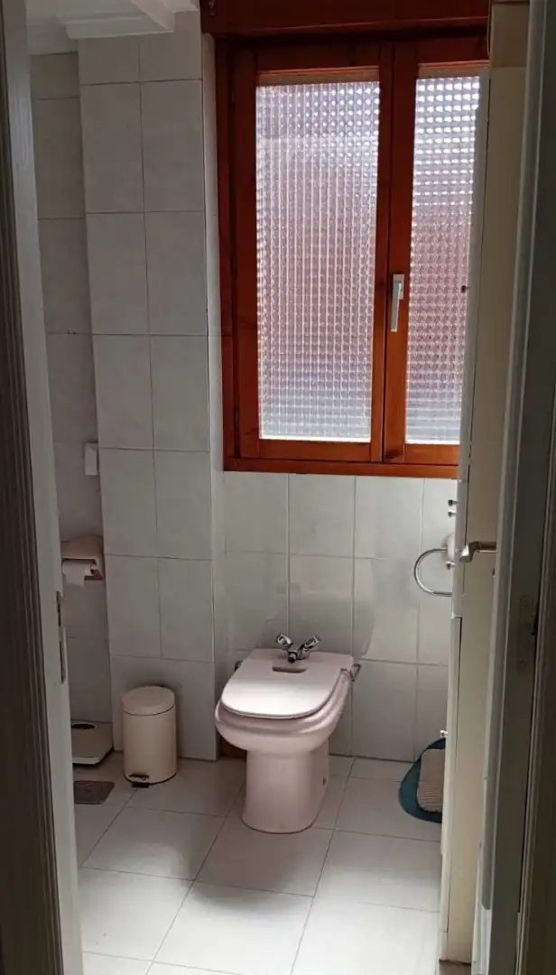 Baño de Piso en venta en Gijón  con Calefacción, Parquet y Terraza