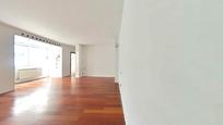 Flat for sale in  Zaragoza Capital  with Balcony