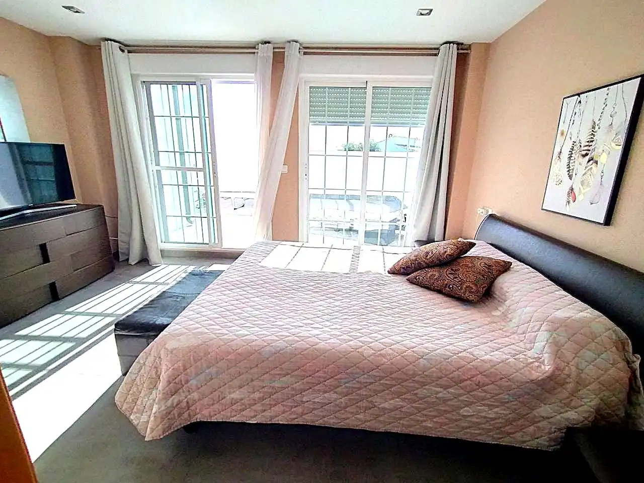 Habitación de Casa o chalet en venta en Oliva con Aire acondicionado, Jardín privado y Terraza