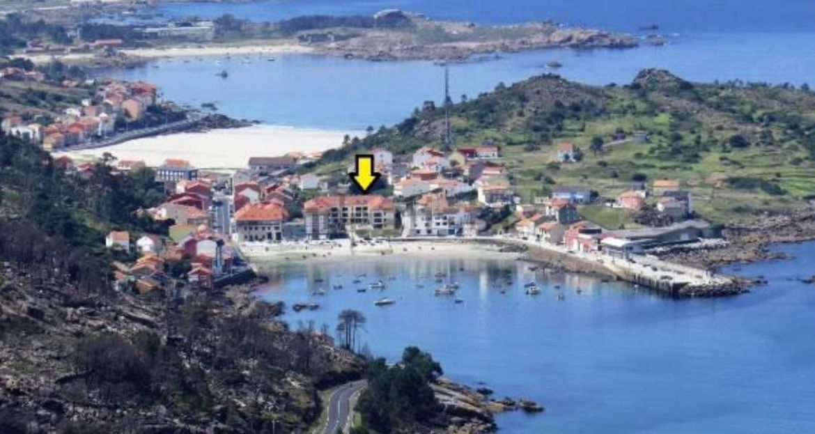 Exterior view of Flat for sale in Carnota  with Furnished