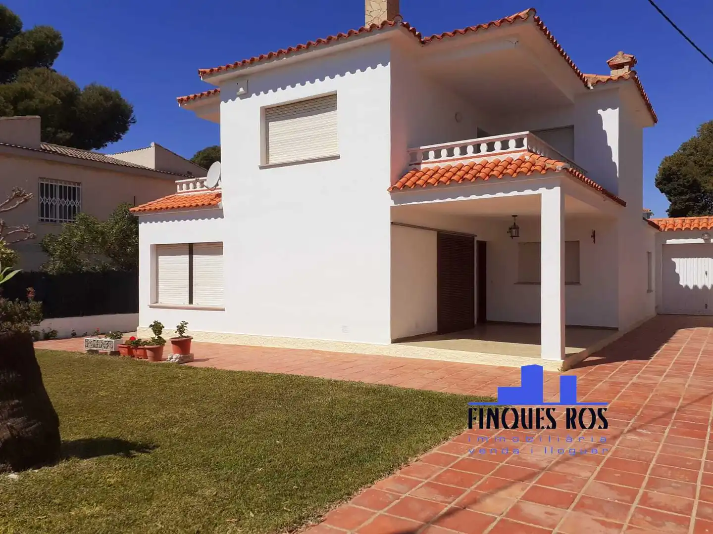 Vista exterior de Casa o chalet en venta en Vinaròs con Jardín privado, Terraza y Trastero