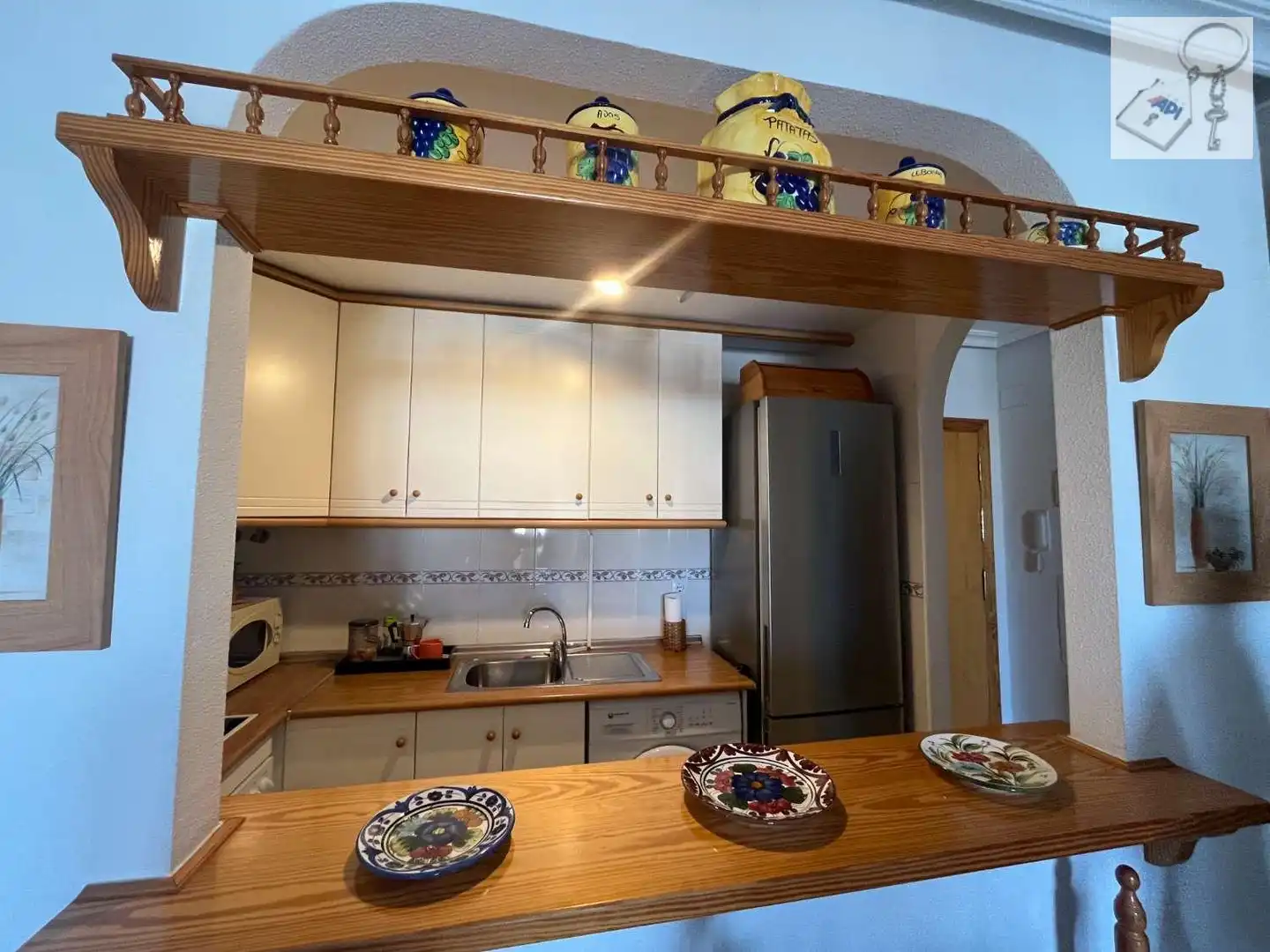 Cuina de Apartament en venda en Torrevieja amb Aire condicionat, Terrassa i Piscina