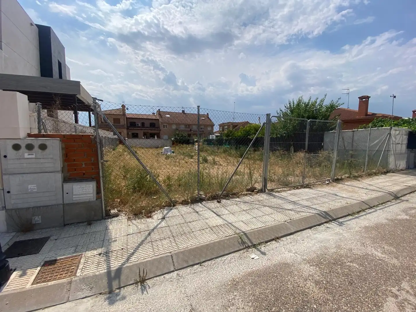 Terrenys i solars en venda a Villa del Prado, imagen 2