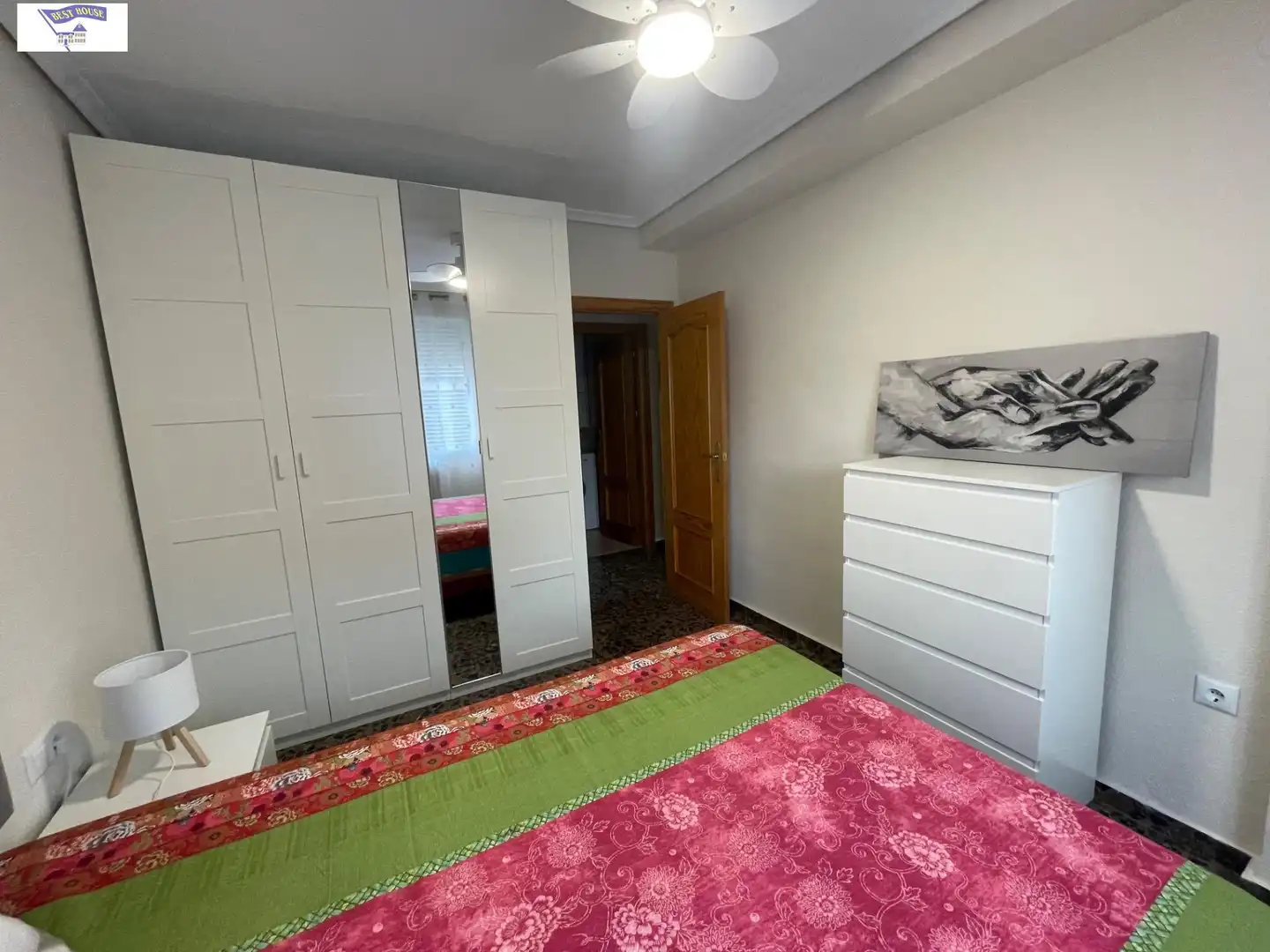 Dormitori de Apartament de lloguer en  Albacete Capital amb Calefacció, Moblat i Balcó