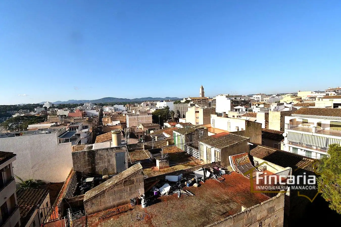 Außenansicht von Dachboden zum Verkauf in Manacor mit Terrasse, Abstellraum und Balkon
