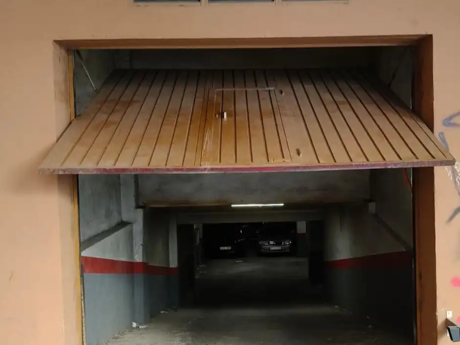 Parking de Garaje de alquiler en Lleida
