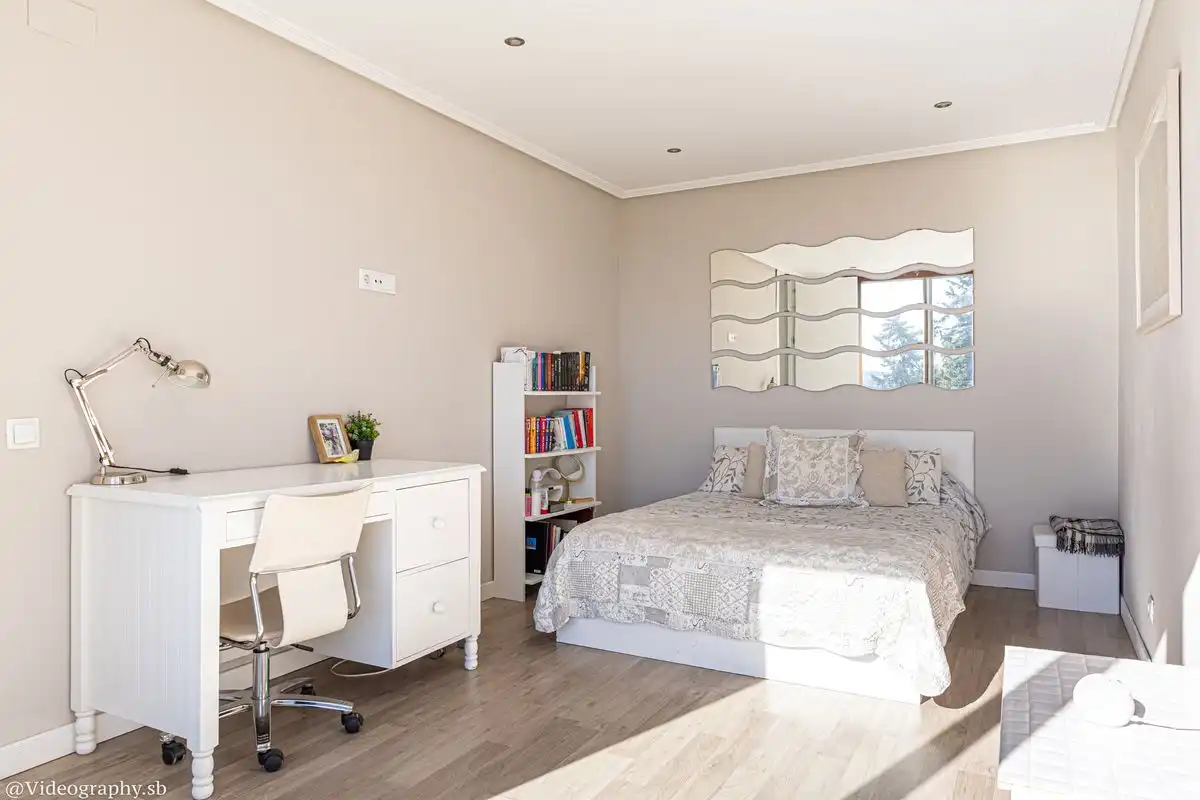 Detached house with terrace for sale in Calle Castillo de Berlanga, imagen 22