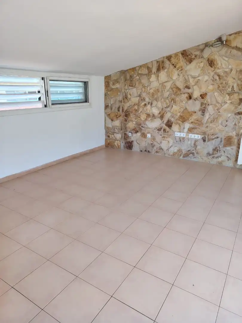 Houses for sale in Badalona  with Air Conditioner, Heating and Private garden