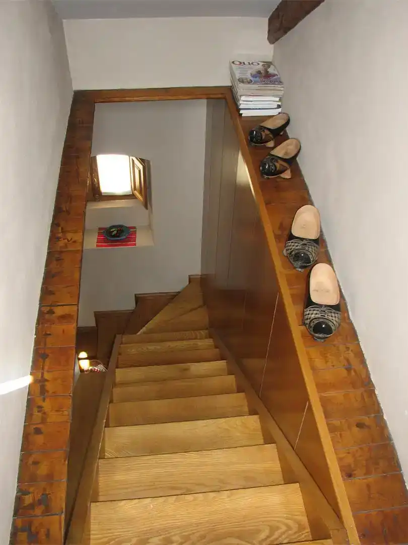Casa adosada en venda en Villablino amb Parquet, Moblat i Forn