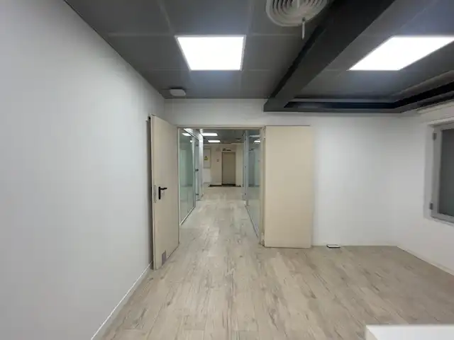 Ufficio con ascensore in affitto a Carrer del Rosselló 224, imagen 11