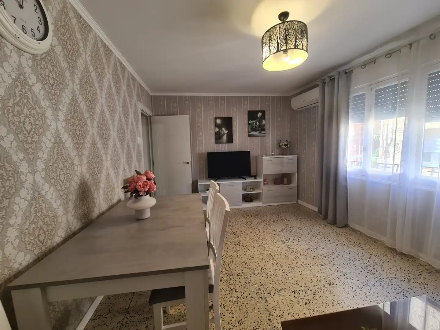 Living room of Flat for sale in Casco Urbano