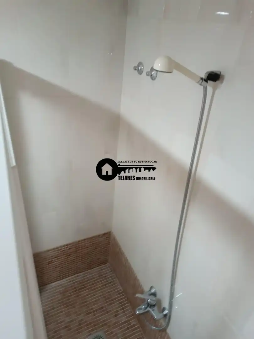 Flat with terrace to rent in Hospital, imagen 16