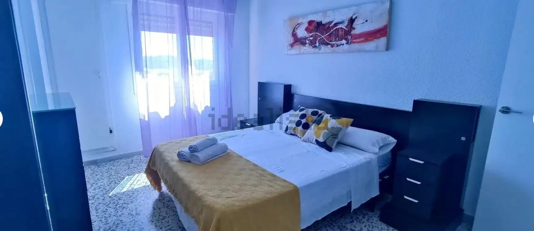 Habitación de Piso de alquiler en Almería con Aire acondicionado y Amueblado