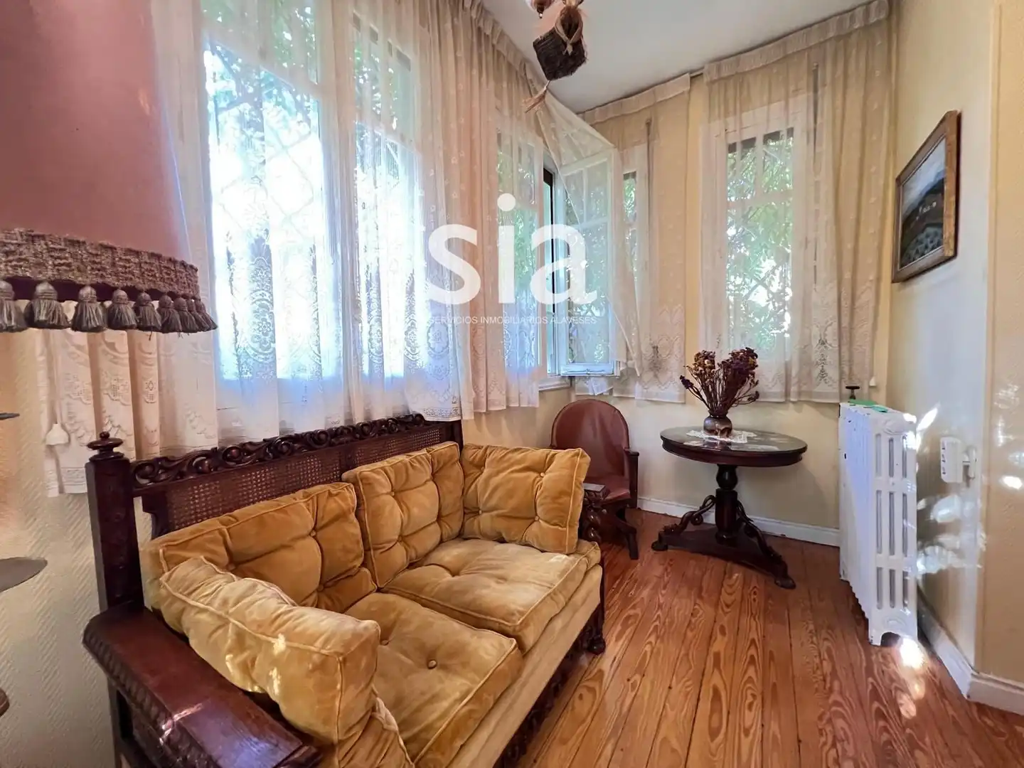 Wohnzimmer von Haus oder Chalet zum Verkauf in Vitoria - Gasteiz mit Heizung, Privatgarten und Terrasse