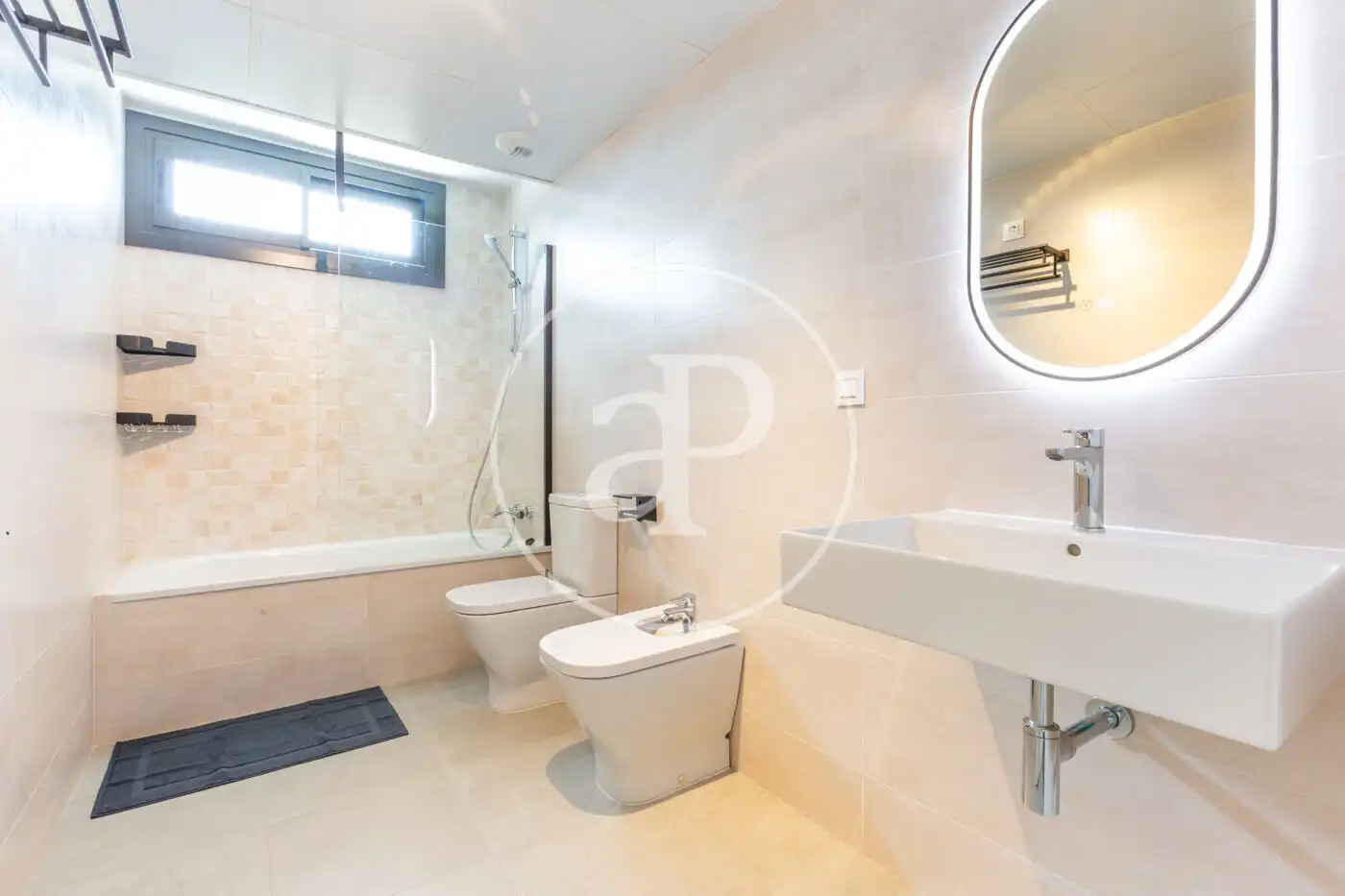 Baño de Ático en venta en Valencia con Aire acondicionado, Calefacción y Terraza