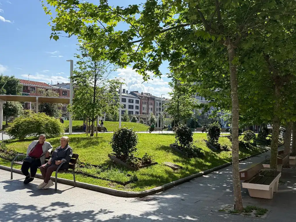Außenansicht von Wohnung zum Verkauf in Getxo  mit Heizung, Terrasse und Internet
